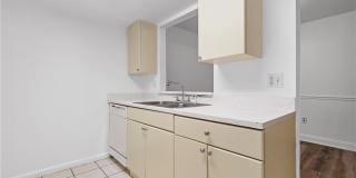 12658 Kenwood Lane Gallery 13