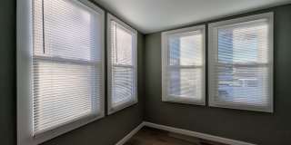 Newly Renovated 4 bedroom house Gallery 6