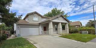 Wonderful 4 bedroom 3 full bath in the Wildhorse Golf Course Community. Gallery 1