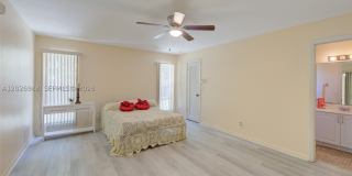 9039 NW 21st Ct Gallery 22