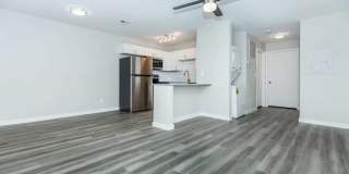 Tides on Palm Apartments Gallery 8