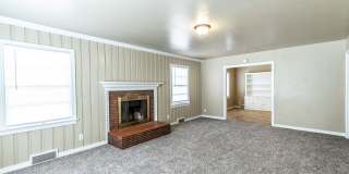 Pre-leasing for August! - Spacious 3 Bedroom Home Located In Medical District! Gallery 6