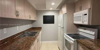 17600 N Bay Rd Gallery 1