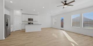 NEW CONTRUCTION 3/2/2 FOR LEASE IN SHERMAN! Gallery 22
