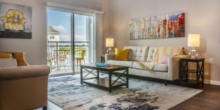 One Glenn Place Gallery 3