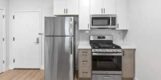 407 Highland Avenue - 525 Gallery 1