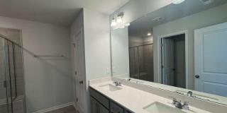 5014 Pufa Street Gallery 18