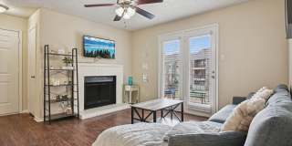 The Glen at Lewisville Gallery 1