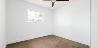 1303 W 9th Street Gallery 17