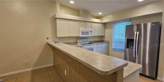 1628 SW Santa Barbara Place Gallery 4