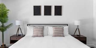 Luxury Oasis with Pool in Palm Springs (Monthly Only - No Long Term) Gallery 17