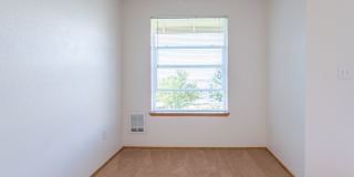 Mount Scott Commons Gallery 24
