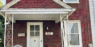 3 Bed / 1 Bath Townhouse in Clairton Gallery 1