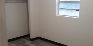 350 Maple Street Gallery 6