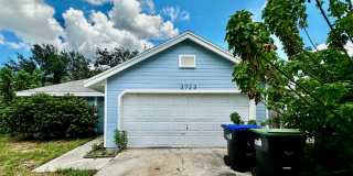 3/2 Single Family Home with EXTRA Large Backyard Gallery 1