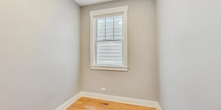 8101 Floral Avenue Gallery 11