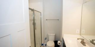 9926 NEW POINTE Drive Gallery 24