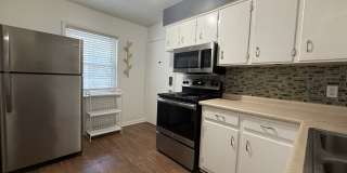 3301 Bull St Gallery 13