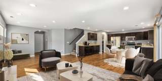Updated 3 bedroom, 2.5 bath home in Tacoma! Gallery 7