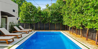 550 NW 42nd St Gallery 42