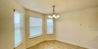 Viewable June 15th!  Pets Accepted! Gallery 6