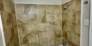 2 Bedroom / 1 Bath Rental – Southside Neighborhood Gallery 8