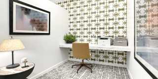 Hadley Midtown Gallery 13