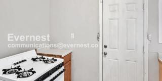 1311 Mason Street Gallery 11
