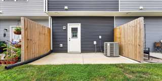 Pet Friendly Two Bedroom! Gallery 27