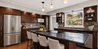 Charming 4-Bedroom Home with Spacious Living Areas in Convenient Location Gallery 5
