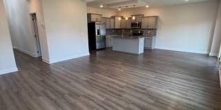 4 Bedroom Dog Friendly Home For Rent Near Post! Gallery 11