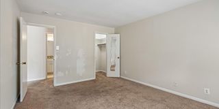 Spacious Ground Floor Condo in Silver Spring Gallery 15