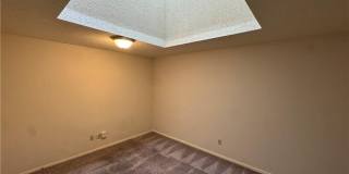 312 S 11th Place Gallery 13