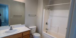 2 bedroom 2.5 Bathroom Windsor Town Green Condo with carpet and A/C Gallery 18