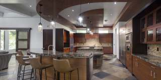 LUXURY LIVING IN THE RIDGES Gallery 7