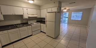 2 Bed 1.5  Bath Space Coast Gardens Gallery 5