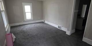 2 bed 1 bath available Gallery 4