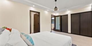 Kahala Zen: Spacious Modern Oasis w/ Studio, Garden & Lush Garden Gallery 30