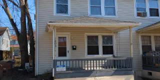 1403 Bryan Street Gallery 1
