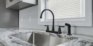 660 Public St Gallery 3