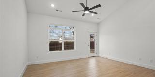 700 Sun Meadows Loop Gallery 9