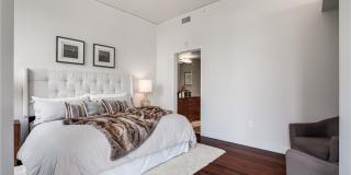 909 5th Ave Unit 1904 Gallery 8