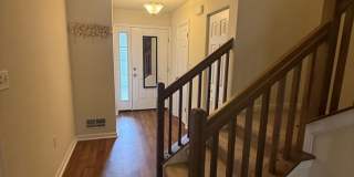 FOR RENT-Available Now! 3 Bed / 2.5 Bath Town-home Gallery 7