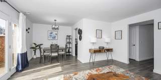 Galbraith Pointe Apartments and Townhomes Gallery 29