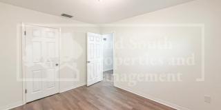 929 Lexington Street Gallery 12