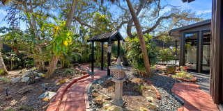 4431 Ocean Boulevard Gallery 30