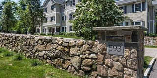 593 Main St Gallery 2