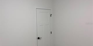 330 KIMBLE Avenue Gallery 7
