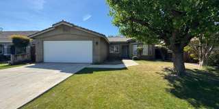 SW Bakersfield home! Gallery 1