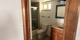 1607 Bay Road Gallery 7